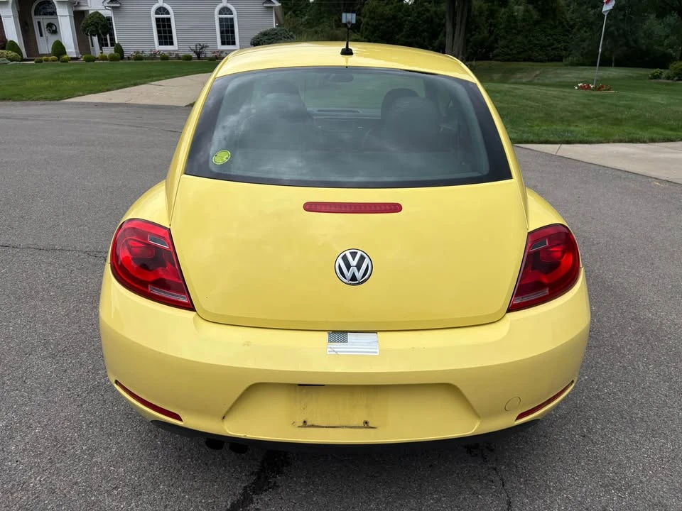 2015 Volkswagen A5 Beetle - Image 5 of 9
