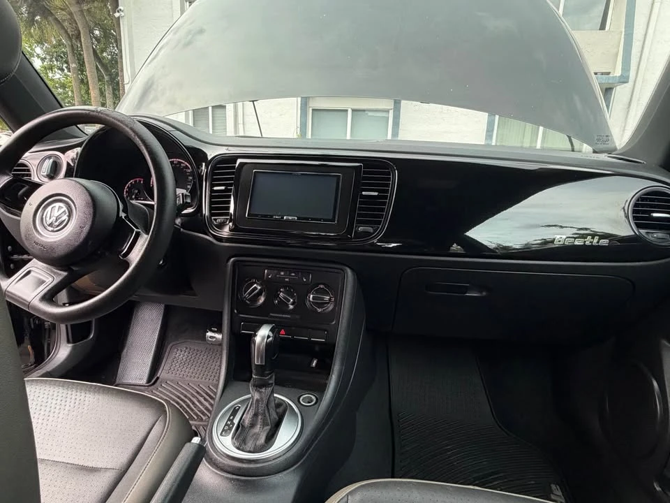 2015 Volkswagen A5 Beetle - Image 12 of 19