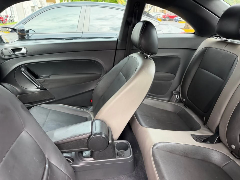 2015 Volkswagen A5 Beetle - Image 10 of 19
