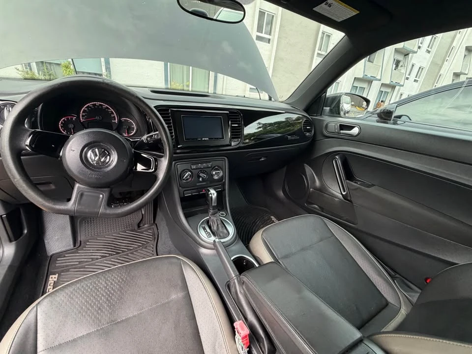 2015 Volkswagen A5 Beetle - Image 18 of 19