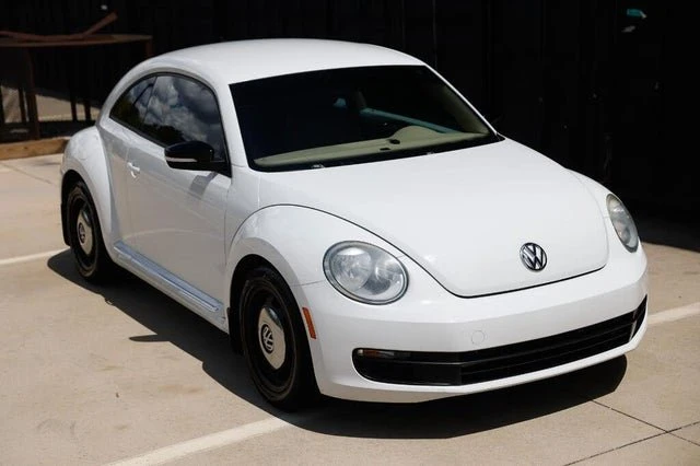 2015 Volkswagen A5 Beetle - Image 12 of 16