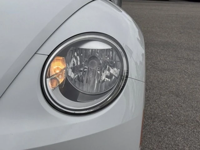 2015 Volkswagen A5 Beetle - Image 8 of 12