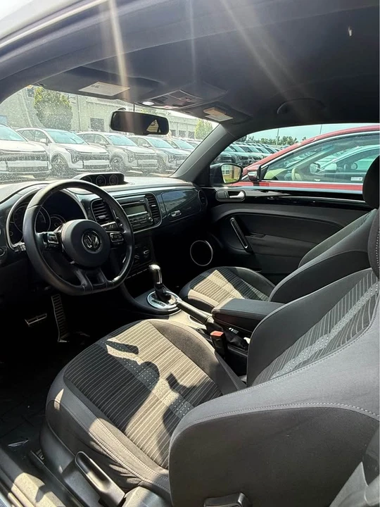 2015 Volkswagen A5 Beetle - Image 4 of 7