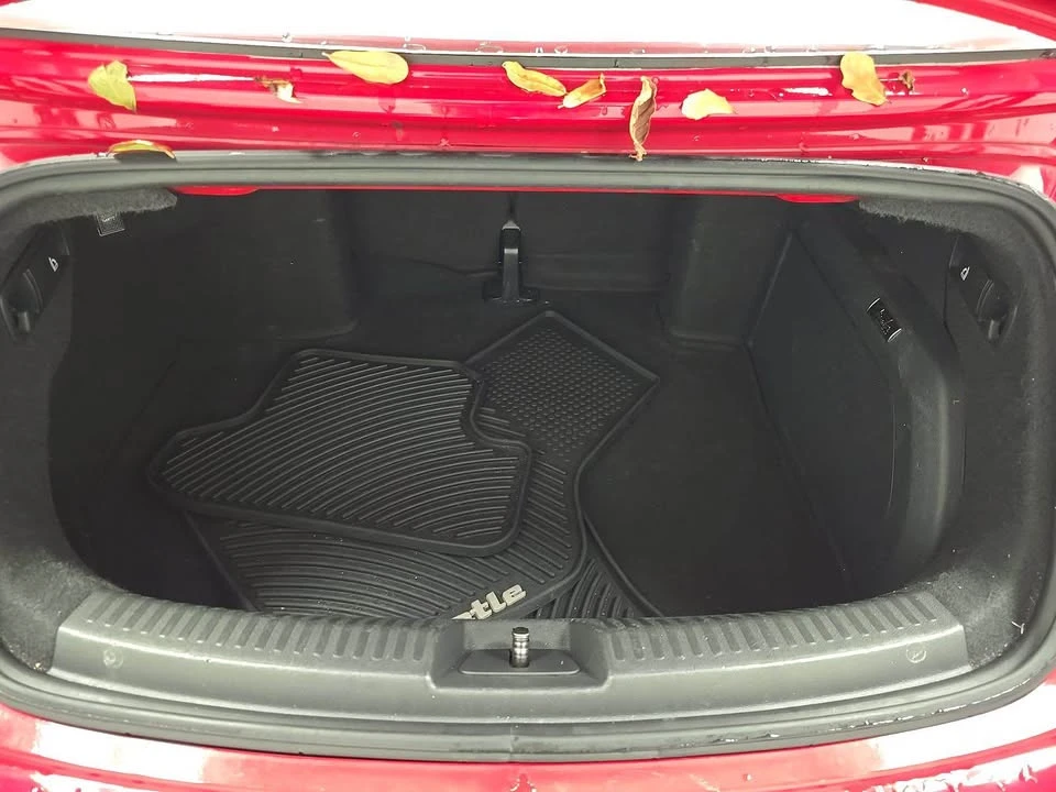 2015 Volkswagen A5 Beetle - Image 16 of 20