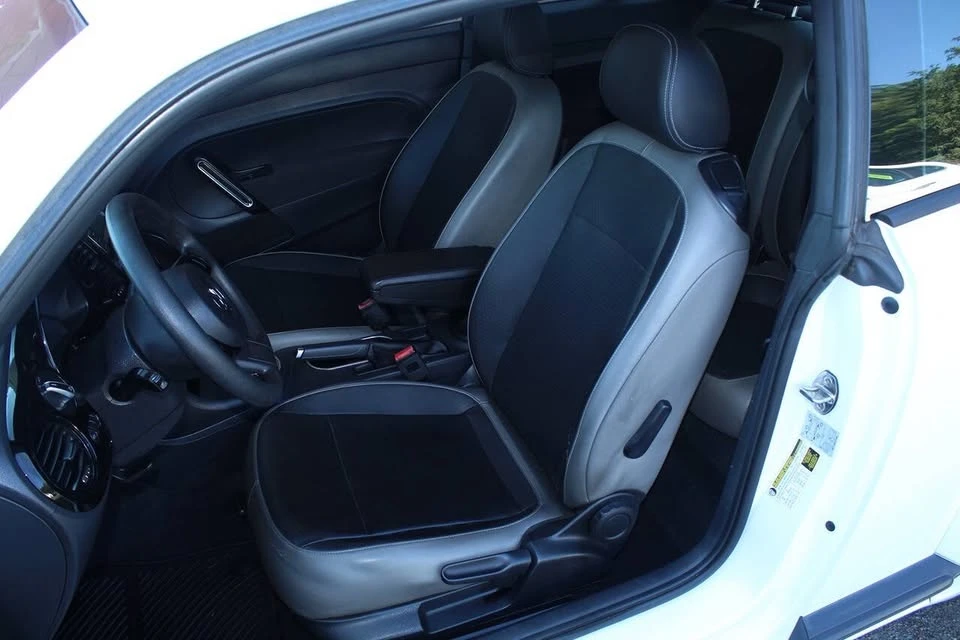2015 Volkswagen A5 Beetle - Image 13 of 20