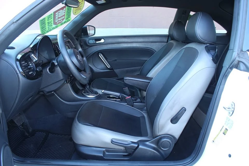 2015 Volkswagen A5 Beetle - Image 12 of 20