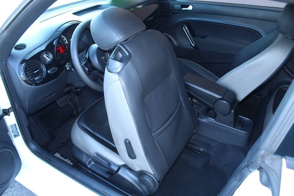 2015 Volkswagen A5 Beetle - Image 18 of 20