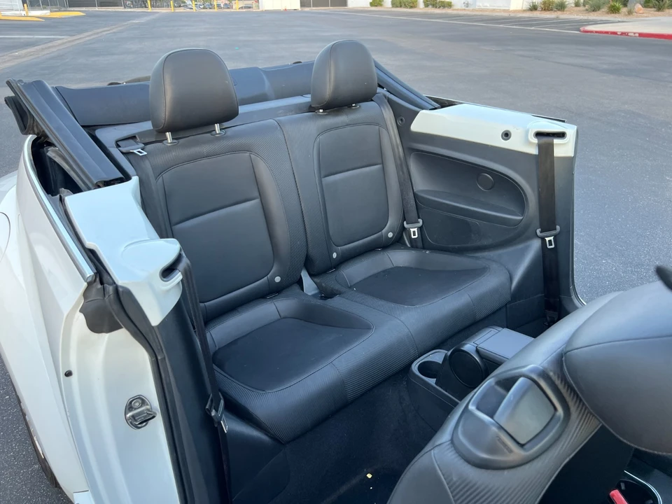 2015 Volkswagen A5 Beetle - Image 19 of 23