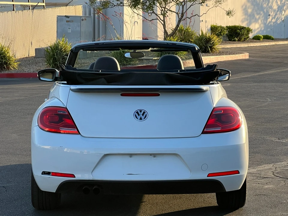 2015 Volkswagen A5 Beetle - Image 5 of 23