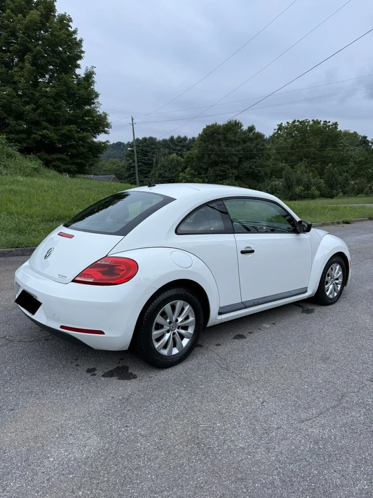 2015 Volkswagen A5 Beetle - Image 4 of 17