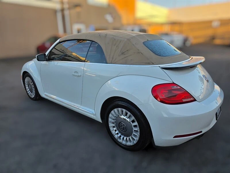 2015 Volkswagen A5 Beetle - Image 9 of 19