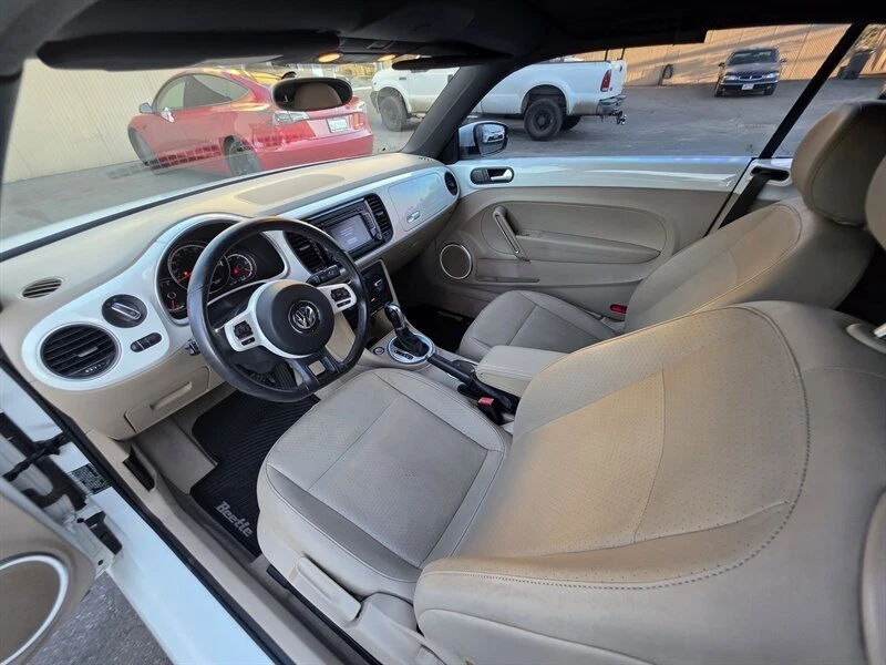 2015 Volkswagen A5 Beetle - Image 17 of 19