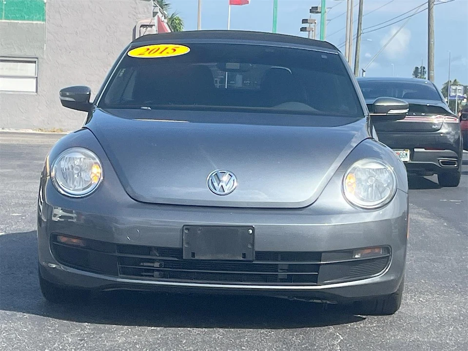 2015 Volkswagen A5 Beetle - Image 2 of 30