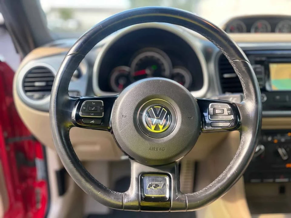 2015 Volkswagen A5 Beetle - Image 7 of 16