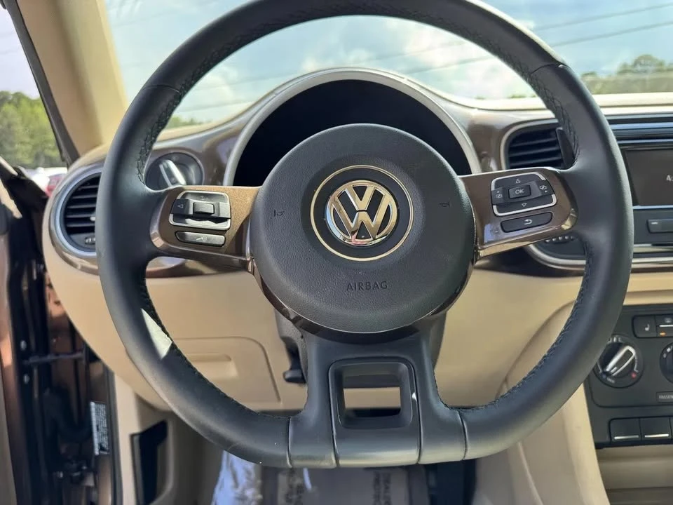 2015 Volkswagen A5 Beetle - Image 17 of 20