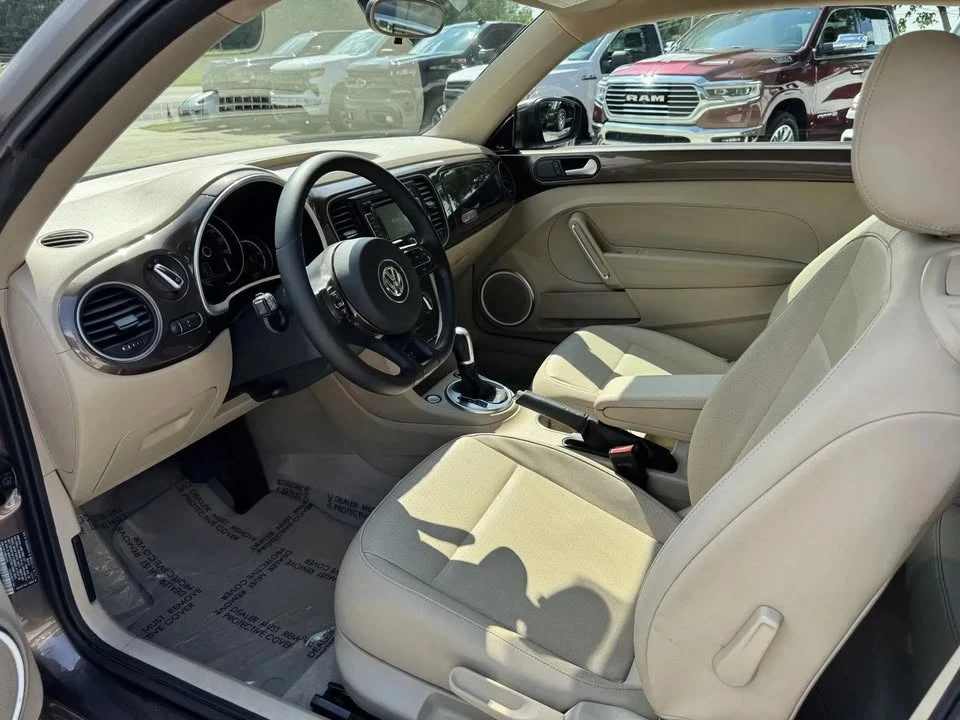 2015 Volkswagen A5 Beetle - Image 9 of 20
