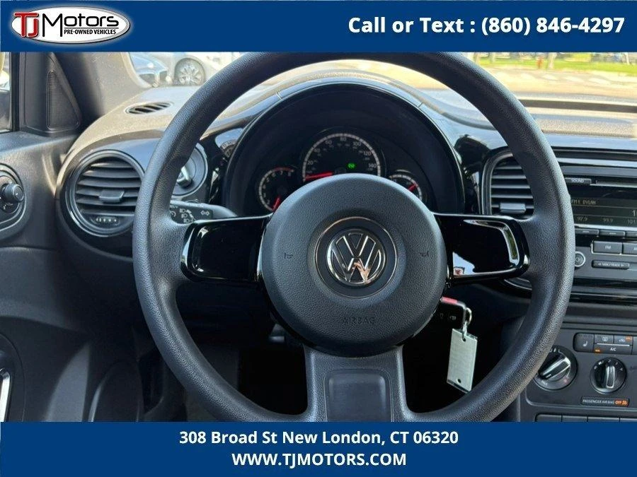 2015 Volkswagen A5 Beetle - Image 17 of 20