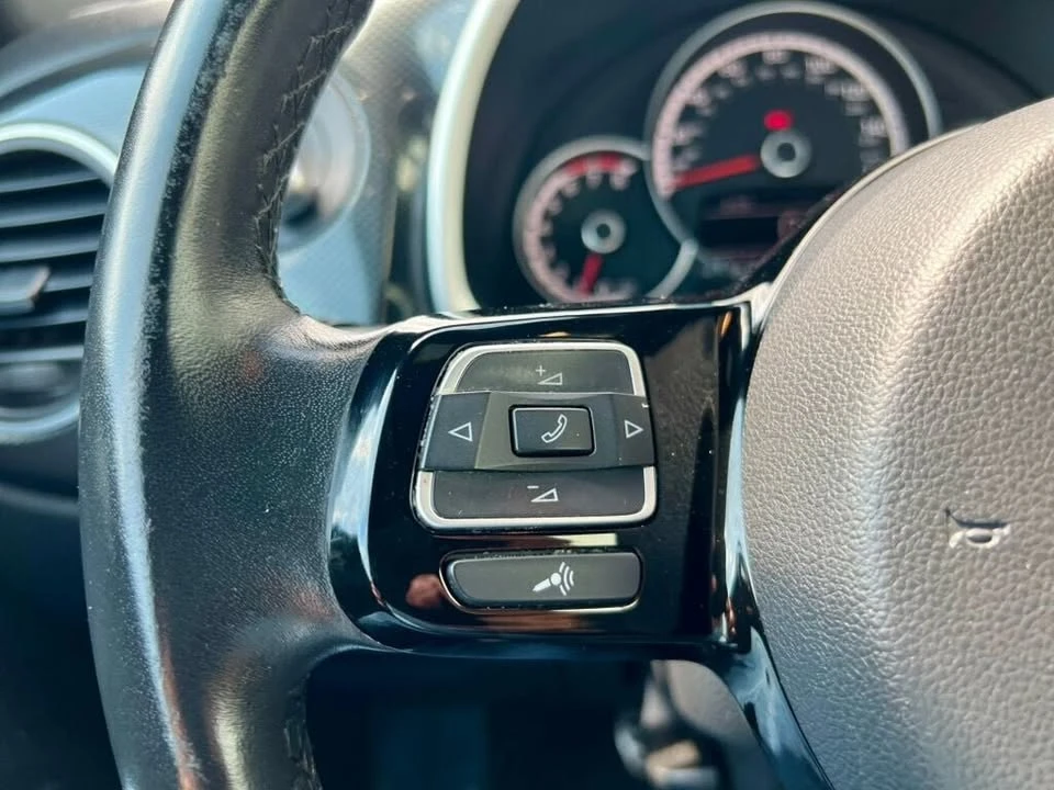2015 Volkswagen A5 Beetle - Image 17 of 20