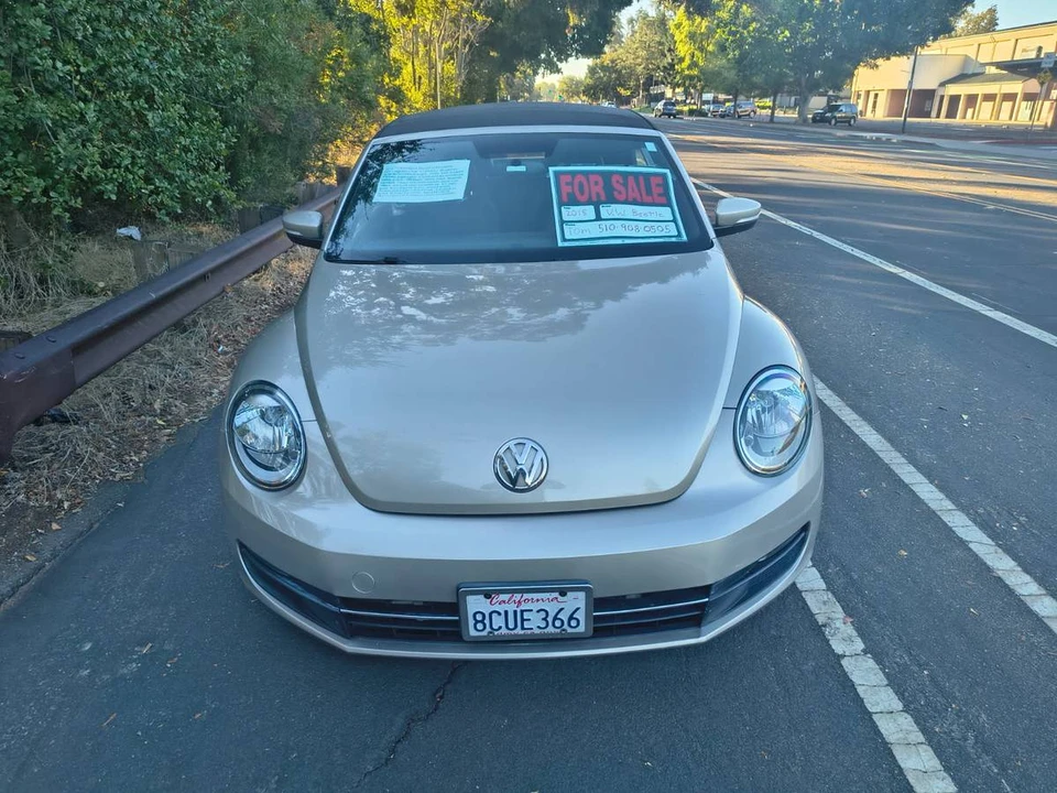 2015 Volkswagen A5 Beetle - Image 2 of 5