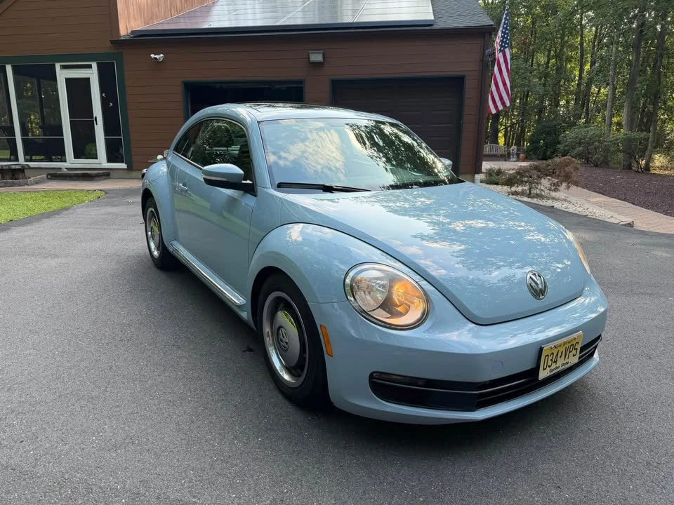2015 Volkswagen A5 Beetle - Image 2 of 17