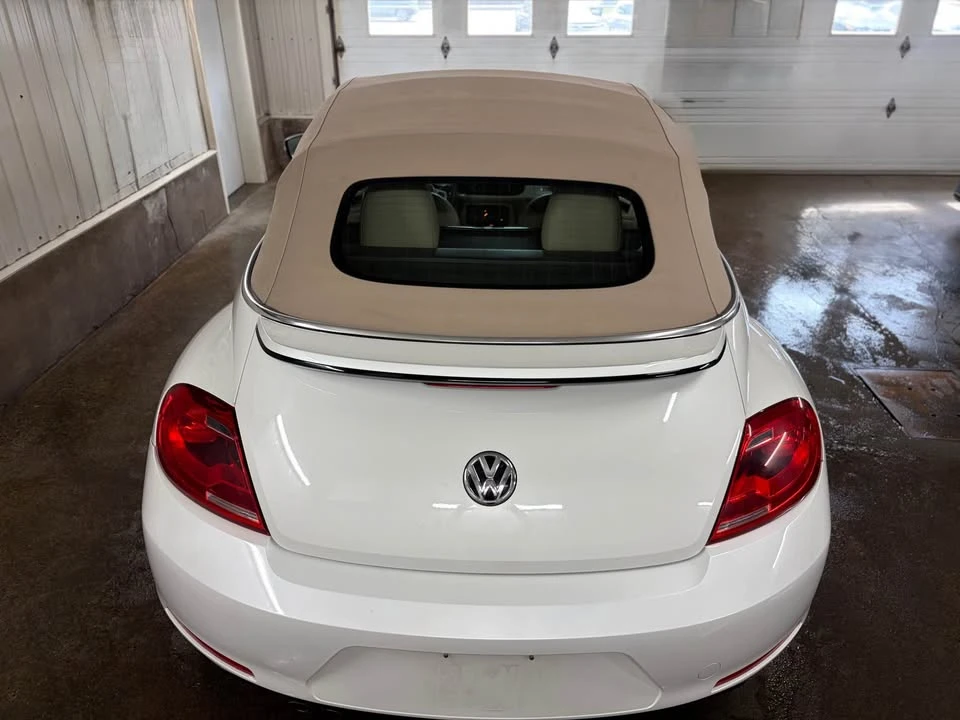2015 Volkswagen A5 Beetle - Image 17 of 20