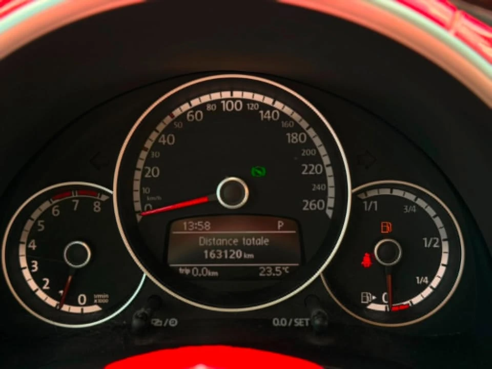2015 Volkswagen A5 Beetle - Image 5 of 18