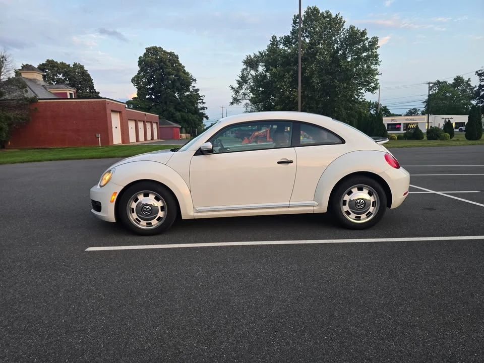 2015 Volkswagen A5 Beetle - Image 3 of 13