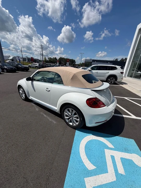 2015 Volkswagen A5 Beetle - Image 4 of 8