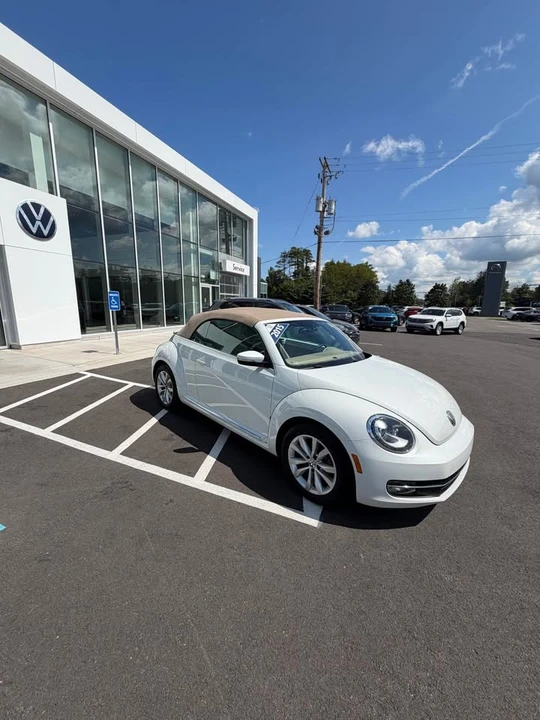 2015 Volkswagen A5 Beetle - Image 2 of 8