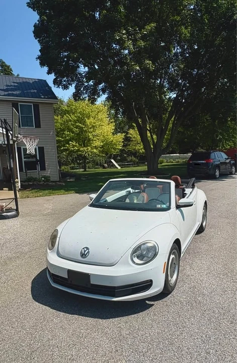 2015 Volkswagen A5 Beetle - Image 5 of 8