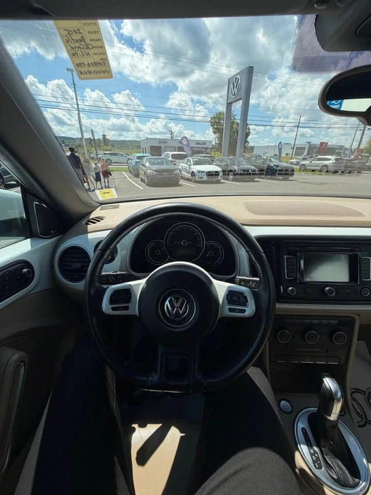 2015 Volkswagen A5 Beetle - Image 8 of 8