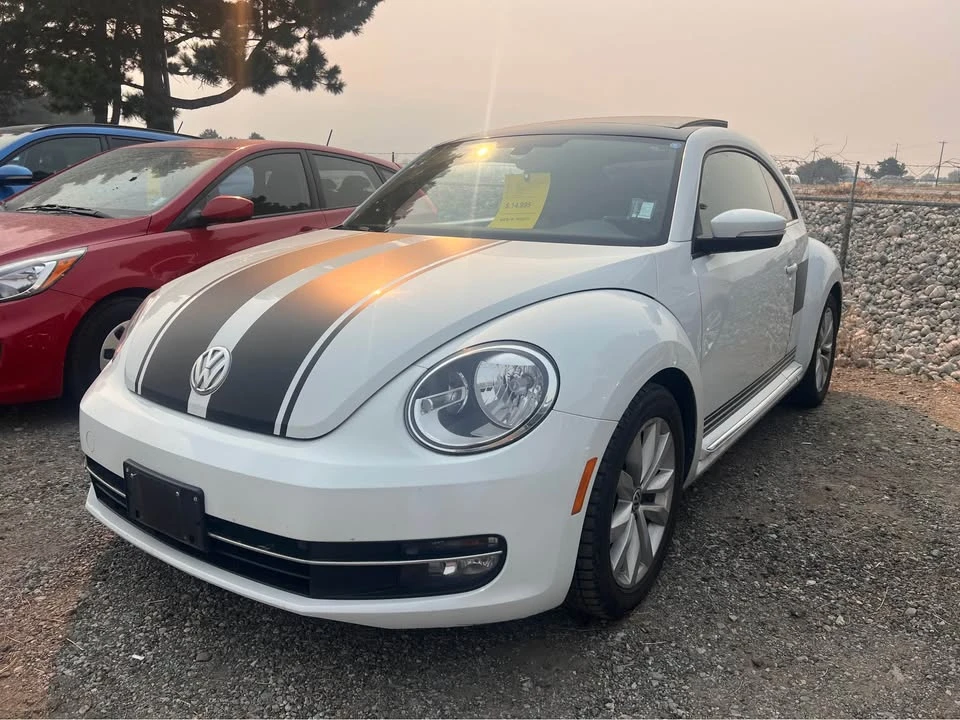 2015 Volkswagen A5 Beetle - Image 2 of 11