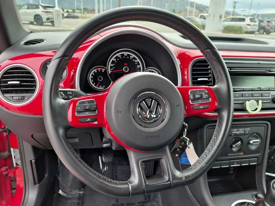 2015 Volkswagen A5 Beetle - Image 10 of 18