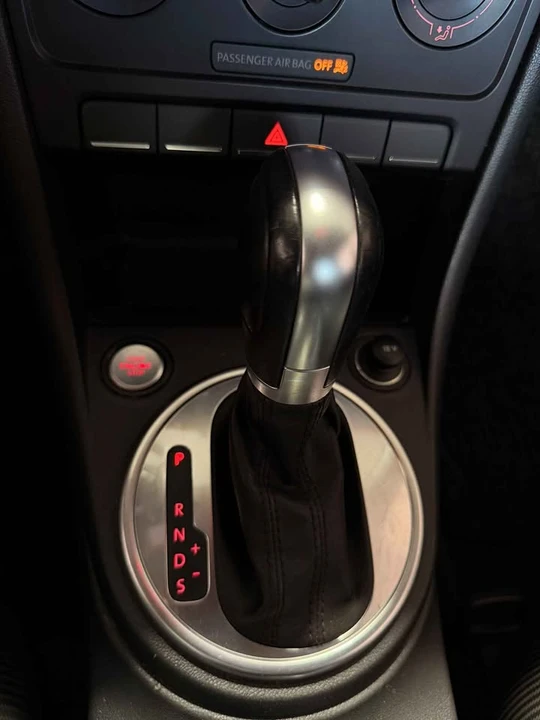 2015 Volkswagen A5 Beetle - Image 14 of 17