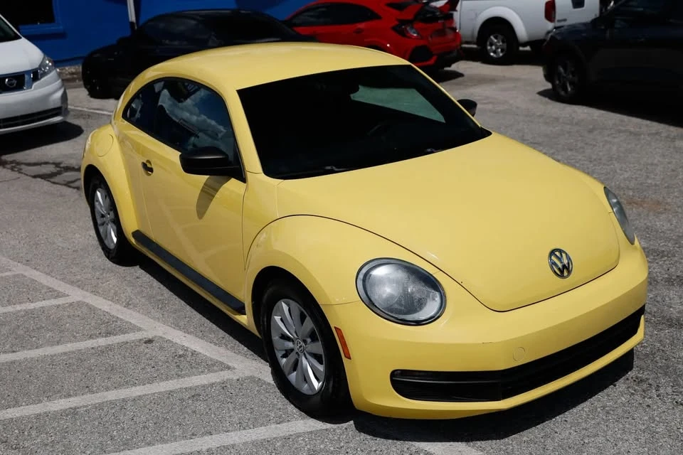 2015 Volkswagen A5 Beetle - Image 9 of 20