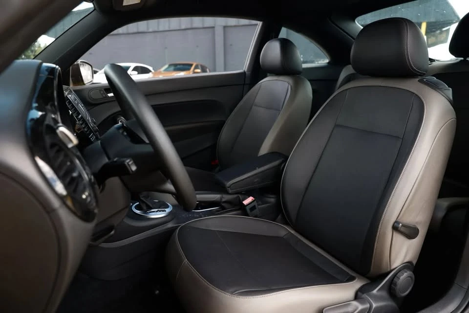 2015 Volkswagen A5 Beetle - Image 17 of 20