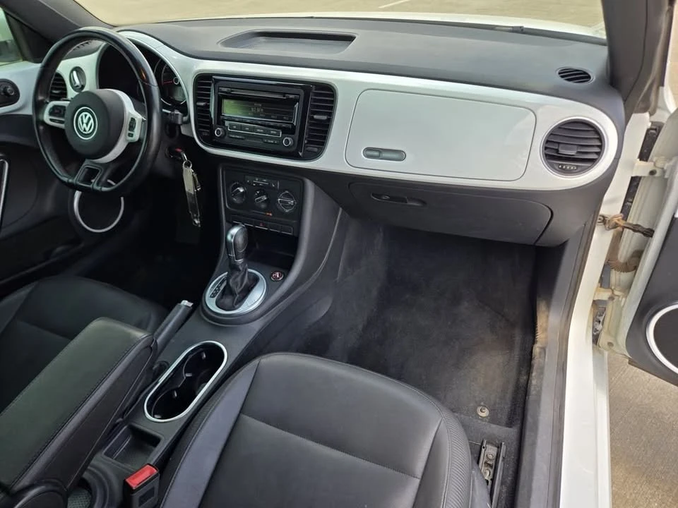 2015 Volkswagen A5 Beetle - Image 10 of 20