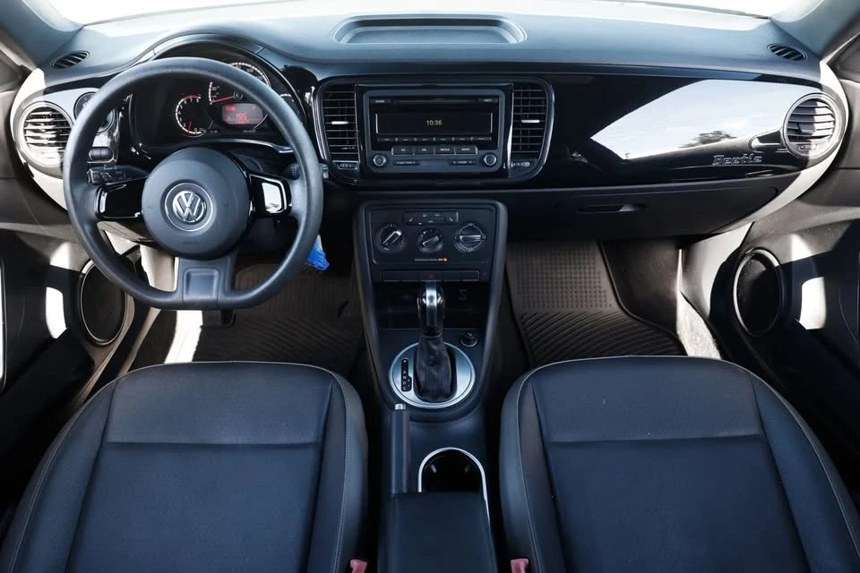 2015 Volkswagen A5 Beetle - Image 2 of 7