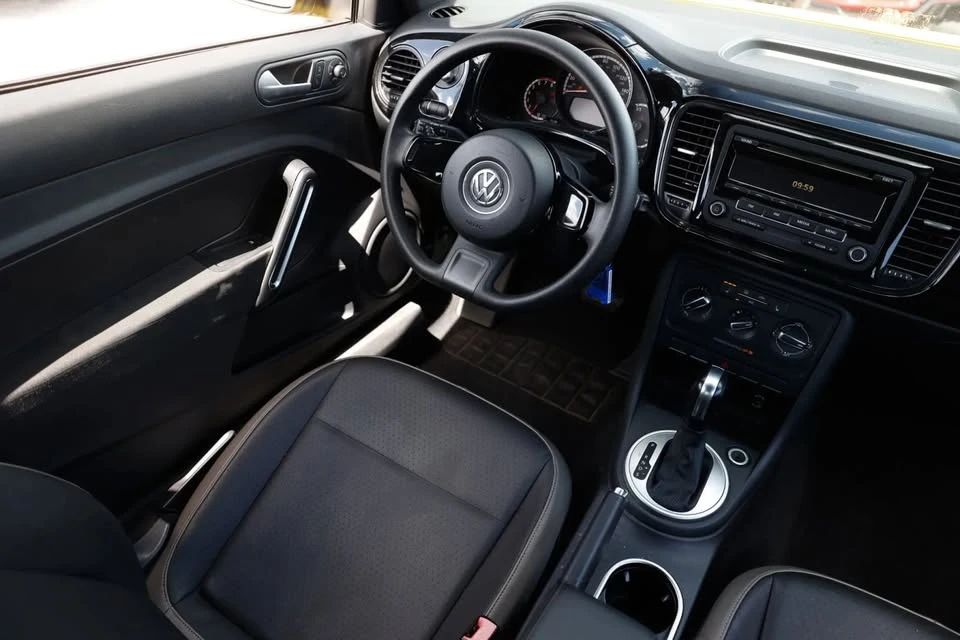 2015 Volkswagen A5 Beetle - Image 12 of 20