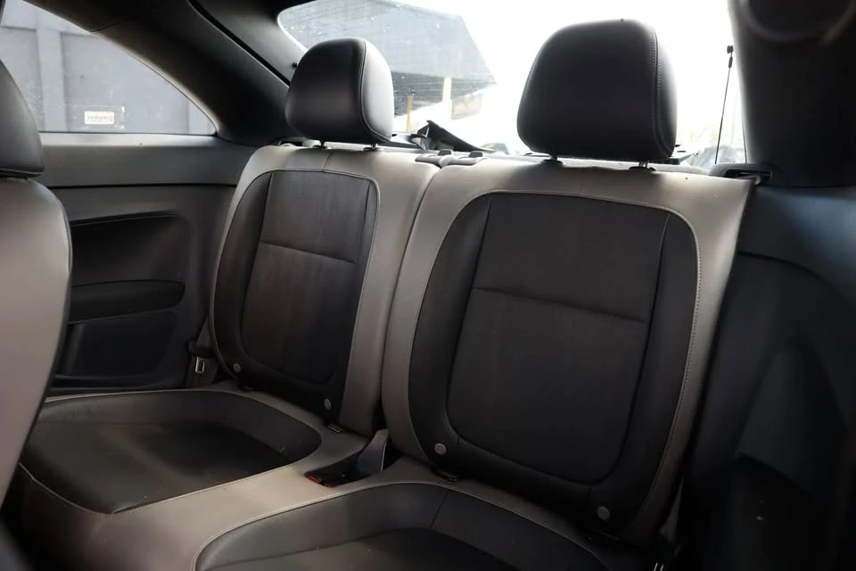 2015 Volkswagen A5 Beetle - Image 18 of 20