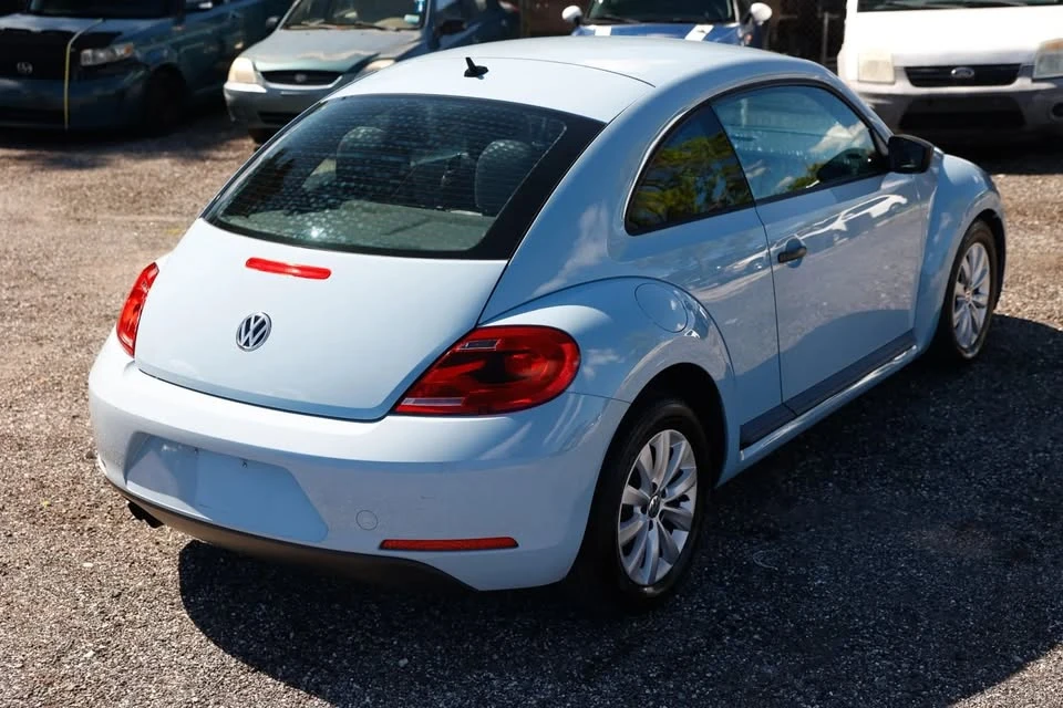 2015 Volkswagen A5 Beetle - Image 4 of 7