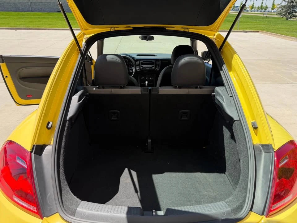 2015 Volkswagen A5 Beetle - Image 10 of 10