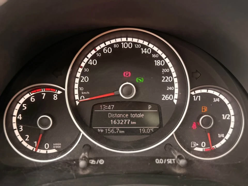 2015 Volkswagen A5 Beetle - Image 17 of 17