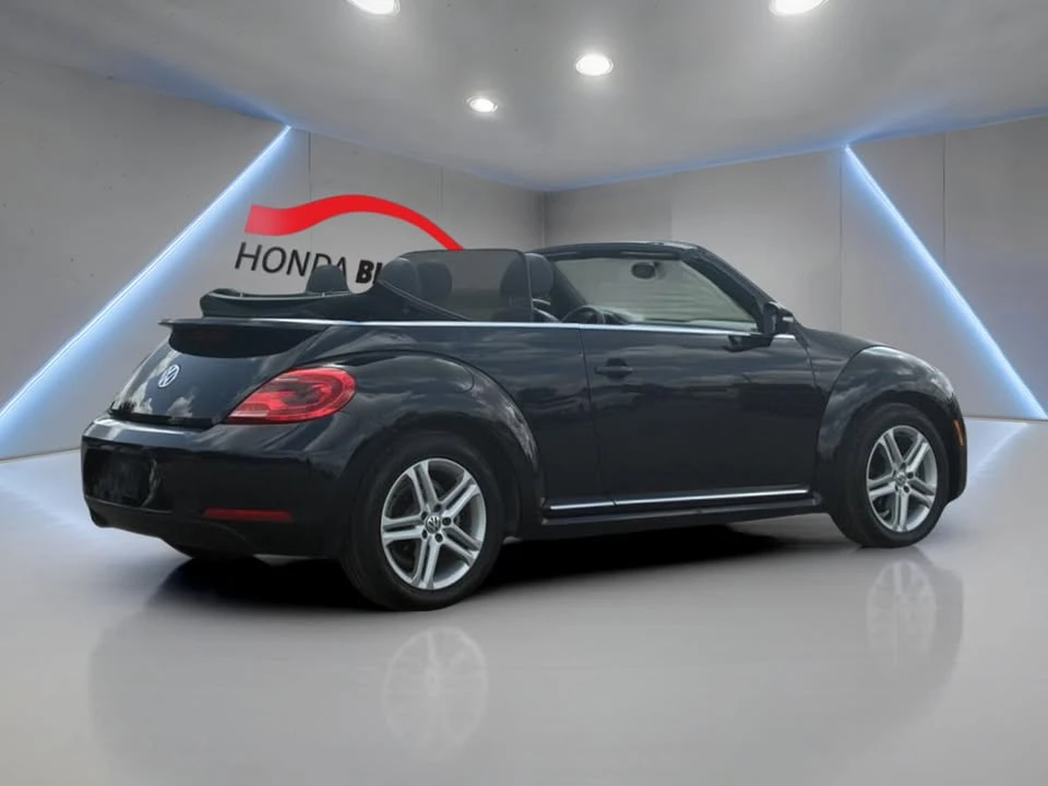 2015 Volkswagen A5 Beetle - Image 7 of 10