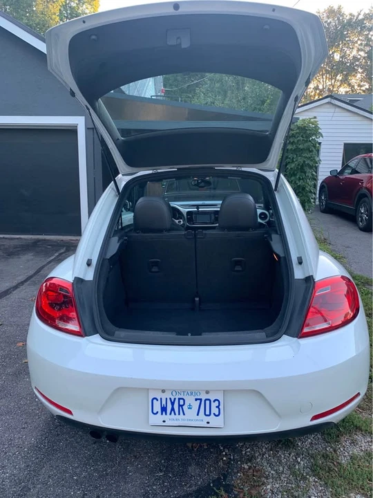 2015 Volkswagen A5 Beetle - Image 11 of 13