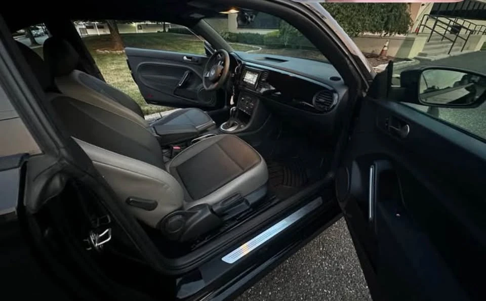 2015 Volkswagen A5 Beetle - Image 2 of 13