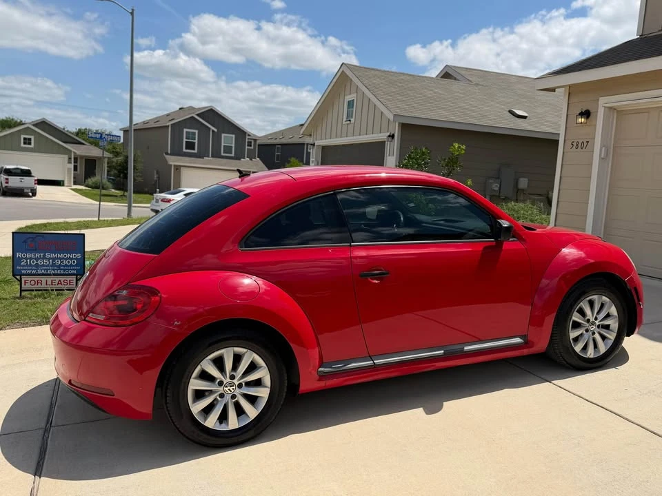 2015 Volkswagen A5 Beetle - Image 3 of 12