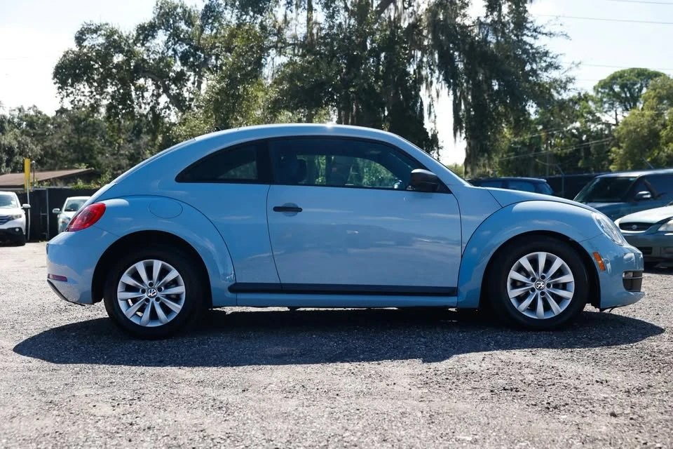 2015 Volkswagen A5 Beetle - Image 8 of 20