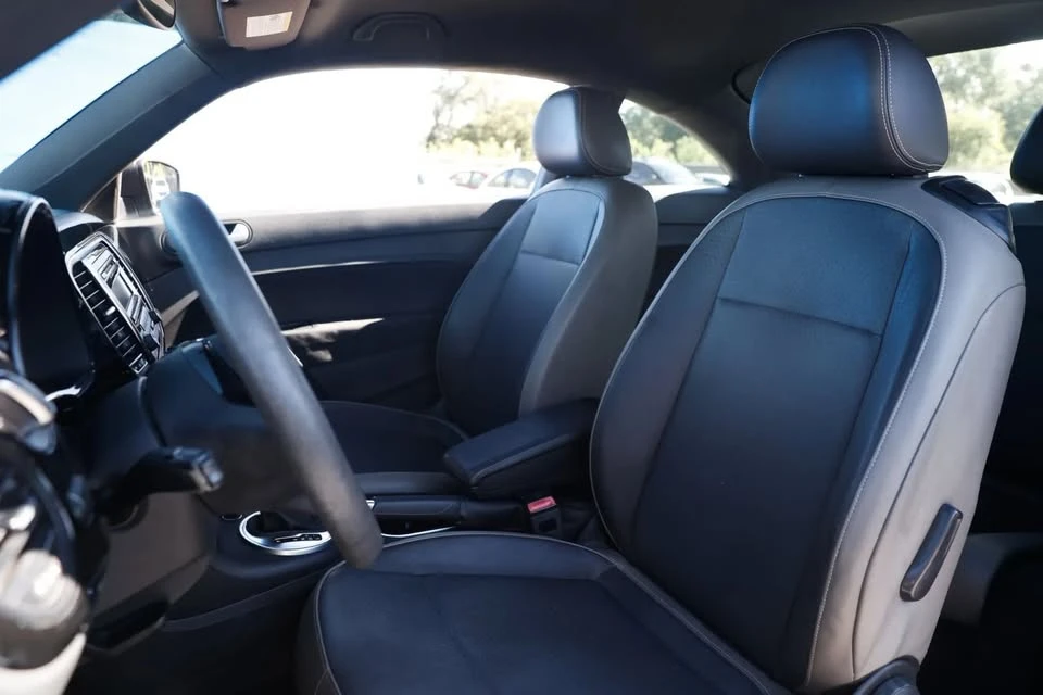 2015 Volkswagen A5 Beetle - Image 16 of 20