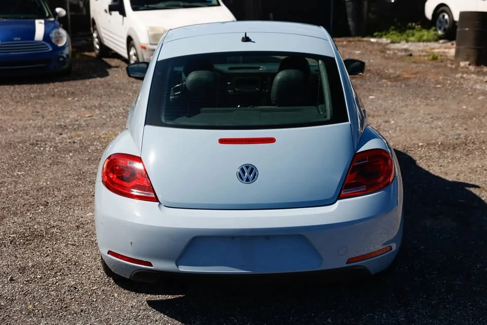 2015 Volkswagen A5 Beetle - Image 6 of 20